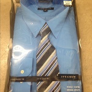 NWT men's dress shirt ( sky blue)